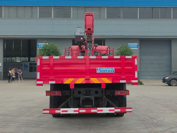 程力威牌CLW5250JSQDDP型隨車起重運(yùn)輸車 程力威牌CLW5250JSQDDP型隨車起重運(yùn)輸車