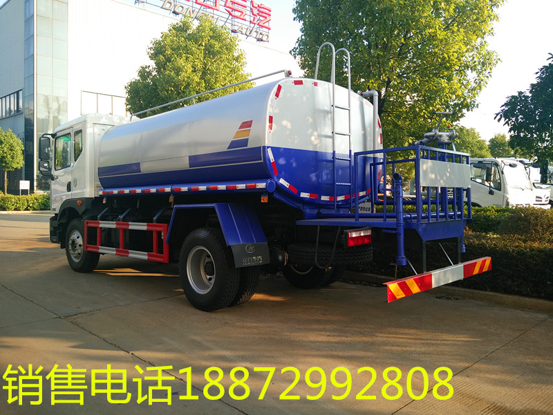 東風(fēng)15噸灑水車圖片 東風(fēng)15噸灑水車圖片
