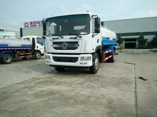灑水車,小區(qū)灑水車廠家_程力專用汽車股份有限公司 灑水車,小區(qū)灑水車廠家_程力專用汽車股份有限公司