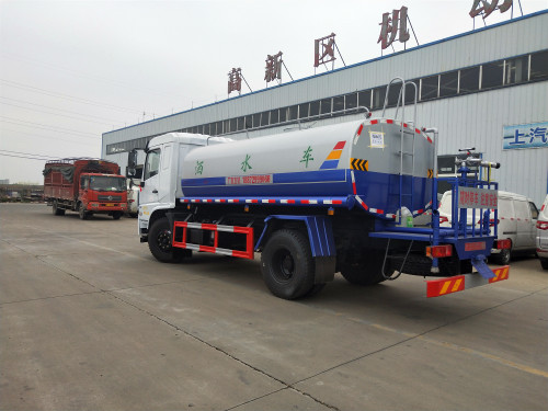 多功能灑水車 多功能灑水車