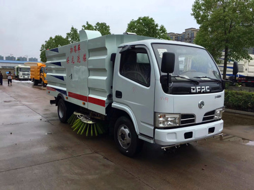 國(guó)六東風(fēng)小多利卡掃路車(chē),5方高清道路清掃車(chē)圖片-程力集團(tuán) 國(guó)六東風(fēng)小多利卡掃路車(chē),5方高清道路清掃車(chē)圖片-程力集團(tuán)