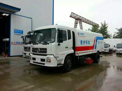 掃路車(chē)-美麗城市的守護(hù)者-湖北程力掃路車(chē)生產(chǎn)廠家 掃路車(chē)-美麗城市的守護(hù)者-湖北程力掃路車(chē)生產(chǎn)廠家