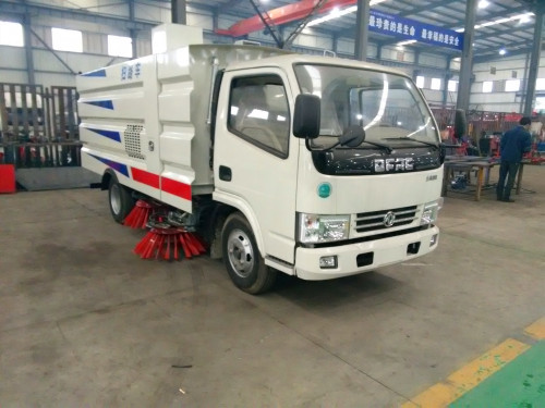 東風(fēng)小型掃路車(chē)-東風(fēng)多利卡小型掃路車(chē)價(jià)格報(bào)價(jià)-湖北程力 東風(fēng)小型掃路車(chē)-東風(fēng)多利卡小型掃路車(chē)價(jià)格報(bào)價(jià)-湖北程力