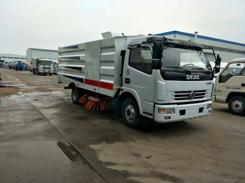 掃路車(chē)在狹窄道路上會(huì)車(chē)怎么辦-湖北程力洗掃車(chē)廠家銷(xiāo)售 掃路車(chē)在狹窄道路上會(huì)車(chē)怎么辦-湖北程力洗掃車(chē)廠家銷(xiāo)售