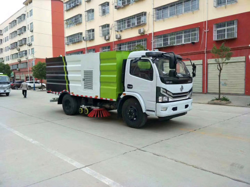 清掃車的特點和作用-清掃車的用途-湖北程力 清掃車的特點和作用-清掃車的用途-湖北程力