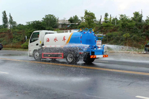 環衛廠家銷售灑水車 霧炮灑水車廠家直銷 環衛廠家銷售灑水車 霧炮灑水車廠家直銷