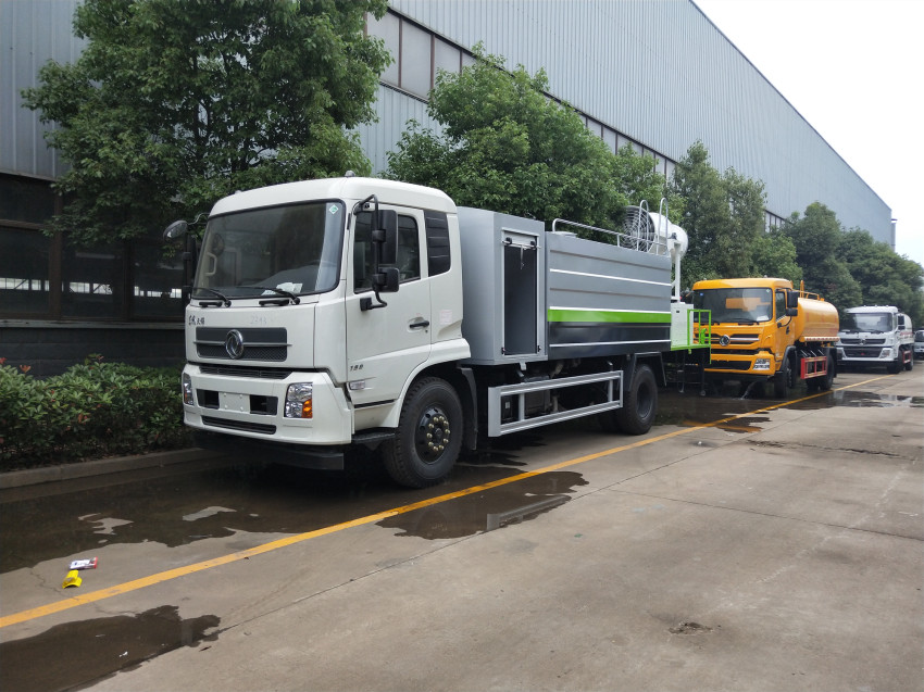 15噸灑水車 環(huán)衛(wèi)噴灑車 水罐消防灑水價格 15噸灑水車 環(huán)衛(wèi)噴灑車 水罐消防灑水價格