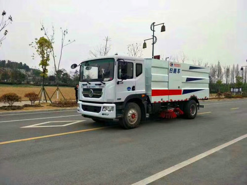 東風(fēng)D9掃路車(chē),10噸掃路車(chē),10立方掃路車(chē)廠家直銷(xiāo) 東風(fēng)D9掃路車(chē),10噸掃路車(chē),10立方掃路車(chē)廠家直銷(xiāo)