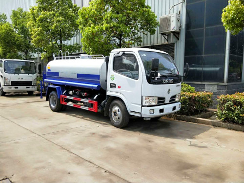 東風多利卡5噸灑水車價格-湖北程力 東風多利卡5噸灑水車價格-湖北程力