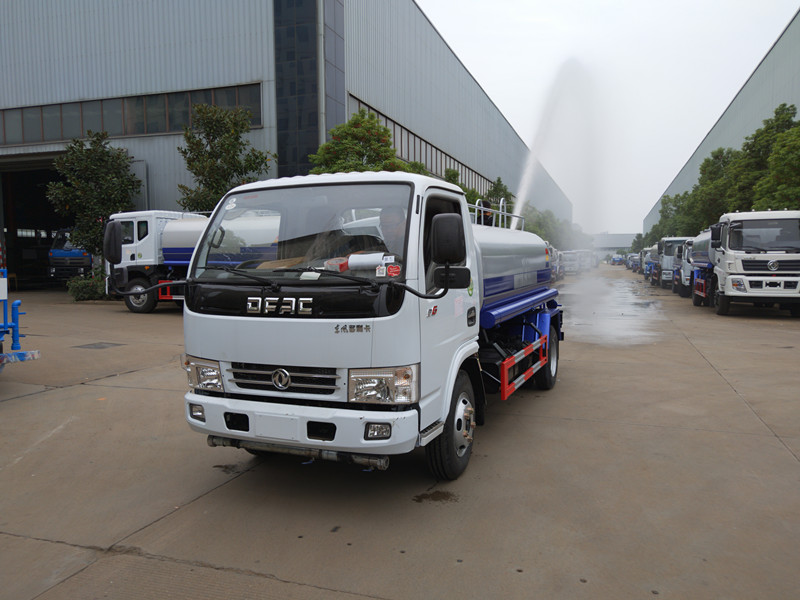 東風(fēng)5噸灑水車對水質(zhì)有哪些要求 湖北灑水車廠家 東風(fēng)5噸灑水車對水質(zhì)有哪些要求 湖北灑水車廠家