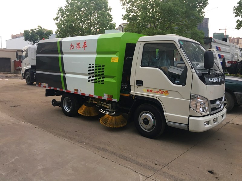 2噸藍(lán)牌灑水車(chē)有哪些 藍(lán)牌灑水車(chē)多少錢(qián) 2噸藍(lán)牌灑水車(chē)有哪些 藍(lán)牌灑水車(chē)多少錢(qián)