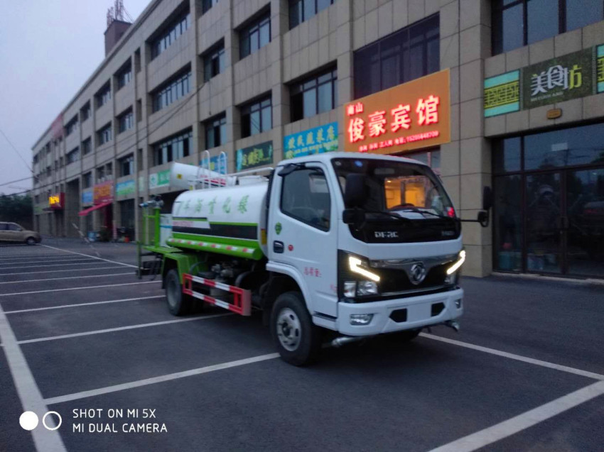 東風(fēng)福瑞卡灑水車-國六5立方灑水車廠家價(jià)格報(bào)價(jià) 東風(fēng)福瑞卡灑水車-國六5立方灑水車廠家價(jià)格報(bào)價(jià)