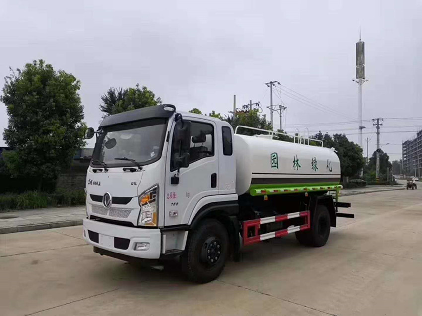 南京那有賣灑水車的-南京灑水車銷售-程力集團 南京那有賣灑水車的-南京灑水車銷售-程力集團