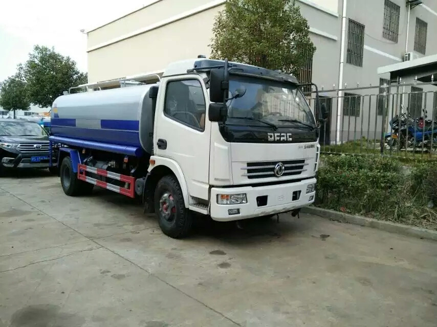 供應國六灑水車- 東風國六9噸灑水車多少錢一臺 供應國六灑水車- 東風國六9噸灑水車多少錢一臺