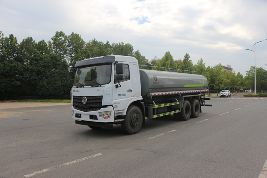 國(guó)六東風(fēng)D3L后八輪灑水車 -19.3噸灑水車廠家直銷-湖北程力 國(guó)六東風(fēng)D3L后八輪灑水車 -19.3噸灑水車廠家直銷-湖北程力