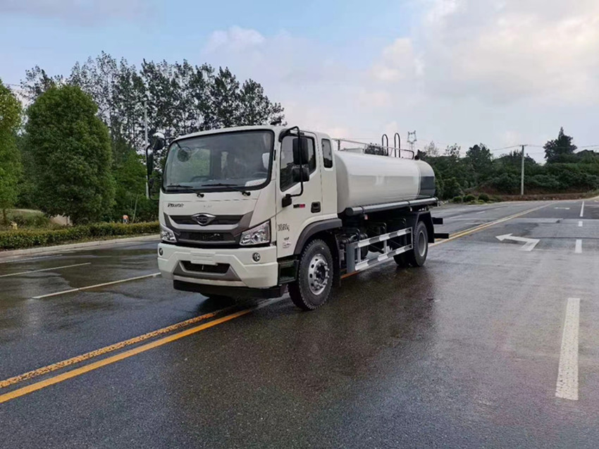 12噸福田霧炮車 12噸福田霧炮車
