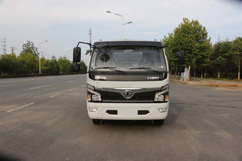 環(huán)保小型噴灑車灑水車 環(huán)保小型噴灑車灑水車