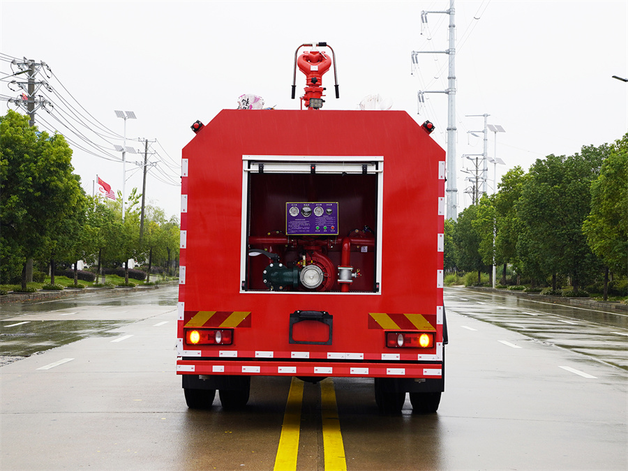 �|�L8��������ˮ܇-�|�L�p��8��������ˮ܇